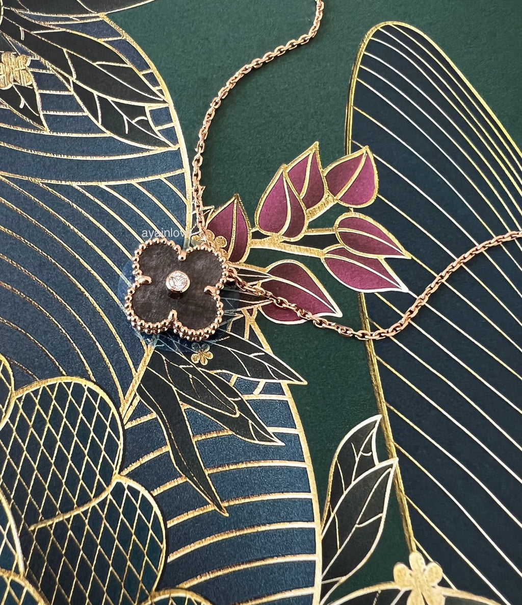 VAN CLEEF ARPELS VCA 18KT Rose Gold Limited 2023 Holiday Pendant Necklace Silver Obsidian Diamond Vintage Alhambra